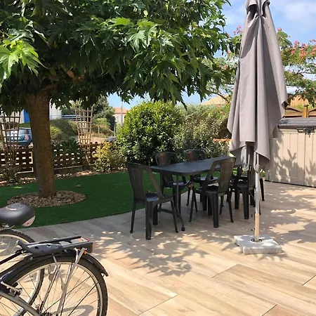 Villa L'oasis De La Paree