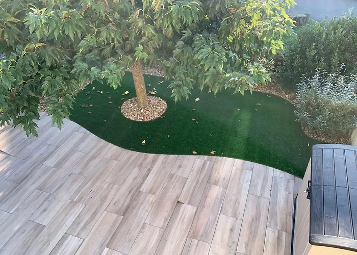 Villa L'oasis De La Paree